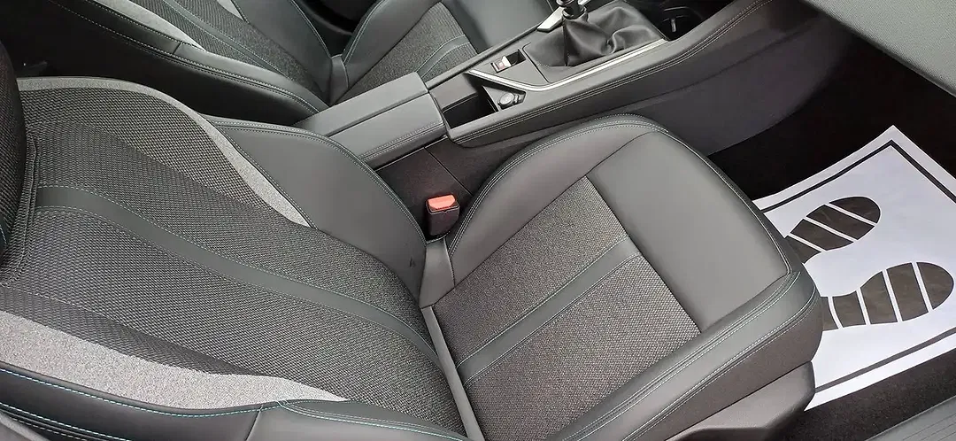 Peugeot 308 PureTech Allure SW - Thumbnail 13