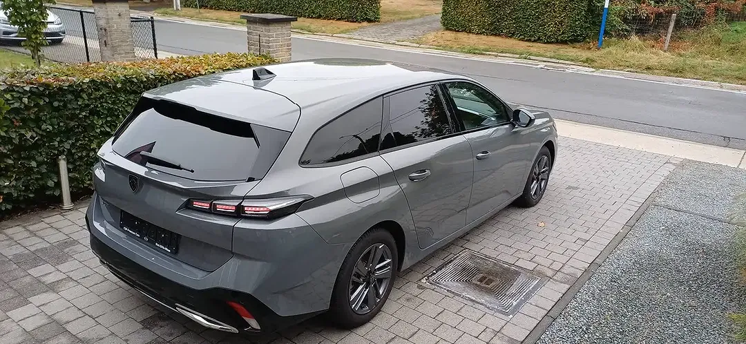 Peugeot 308 PureTech Allure SW - Thumbnail 6