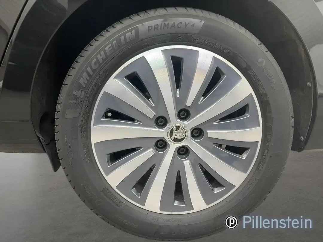 Skoda Superb TDI Business - Thumbnail 4