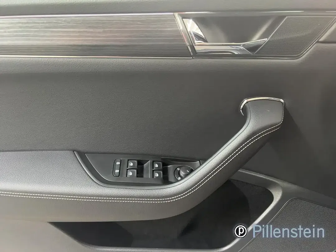 Skoda Superb TDI Business - Thumbnail 7