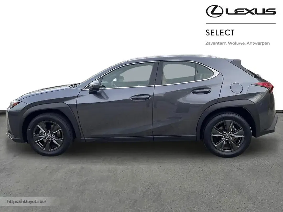 Lexus UX 300h - Thumbnail 3