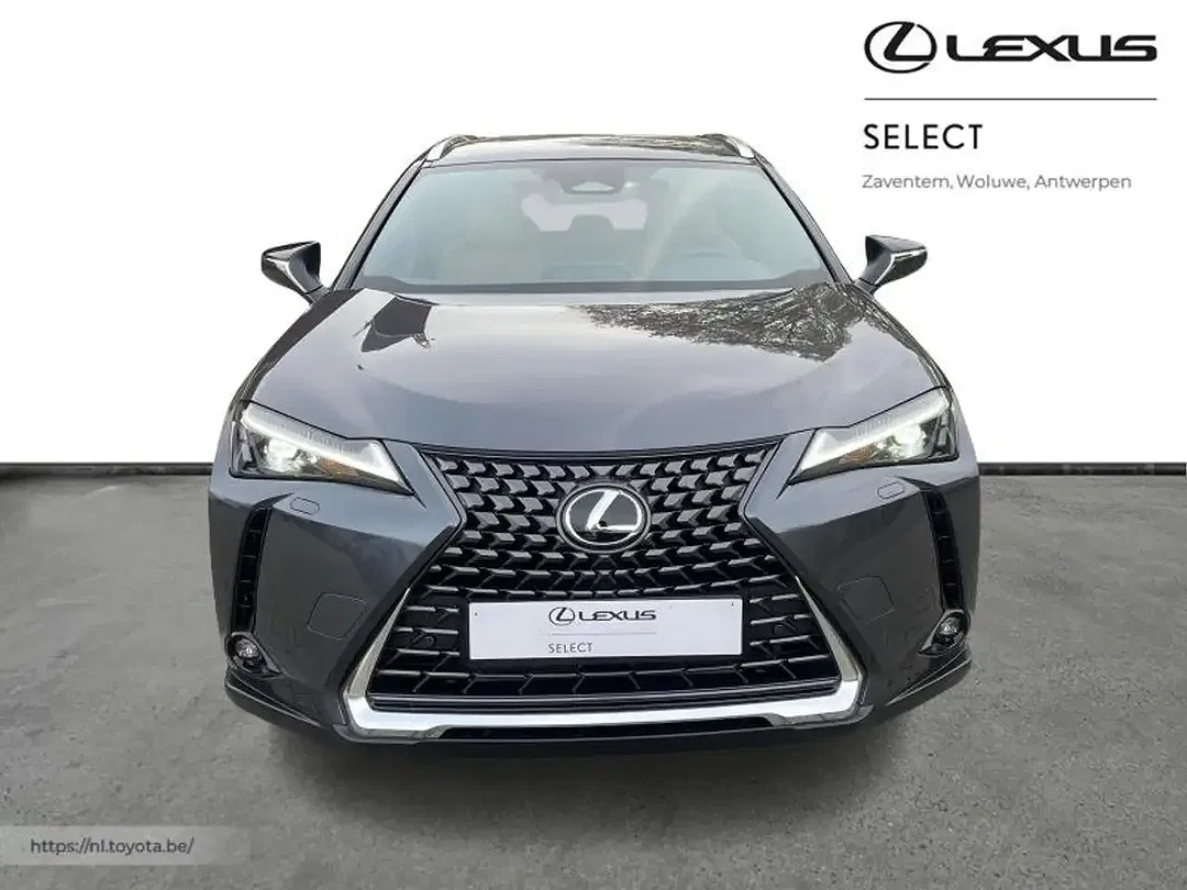 Lexus UX 300h - Thumbnail 5