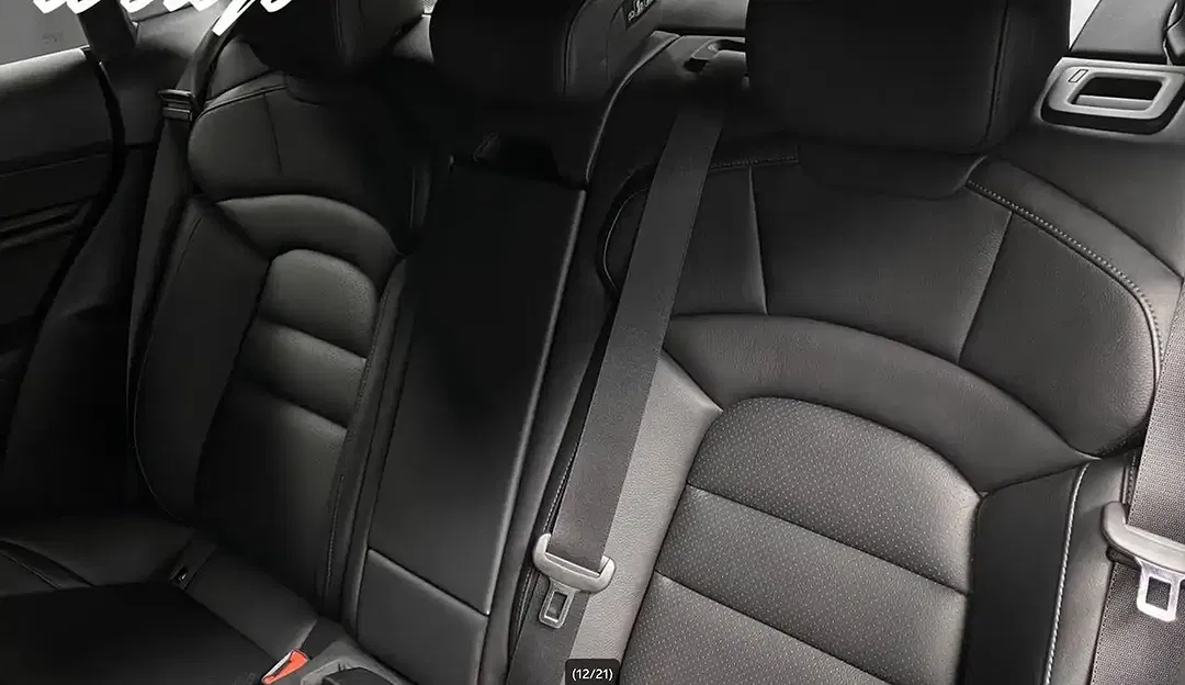 Porsche Taycan PASM - Thumbnail 12