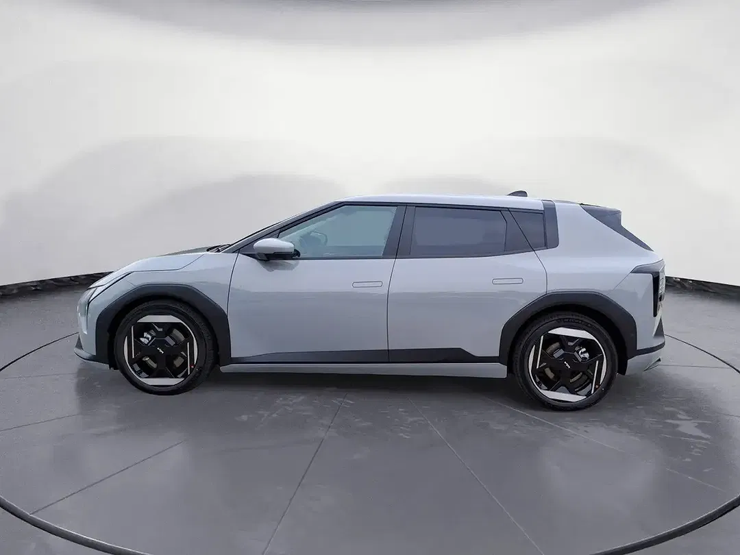Kia EV4 Earth - foto 1