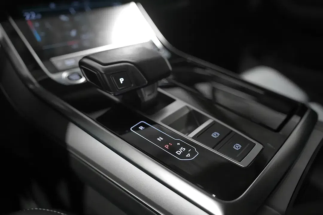 Audi Q7 S line - Thumbnail 11