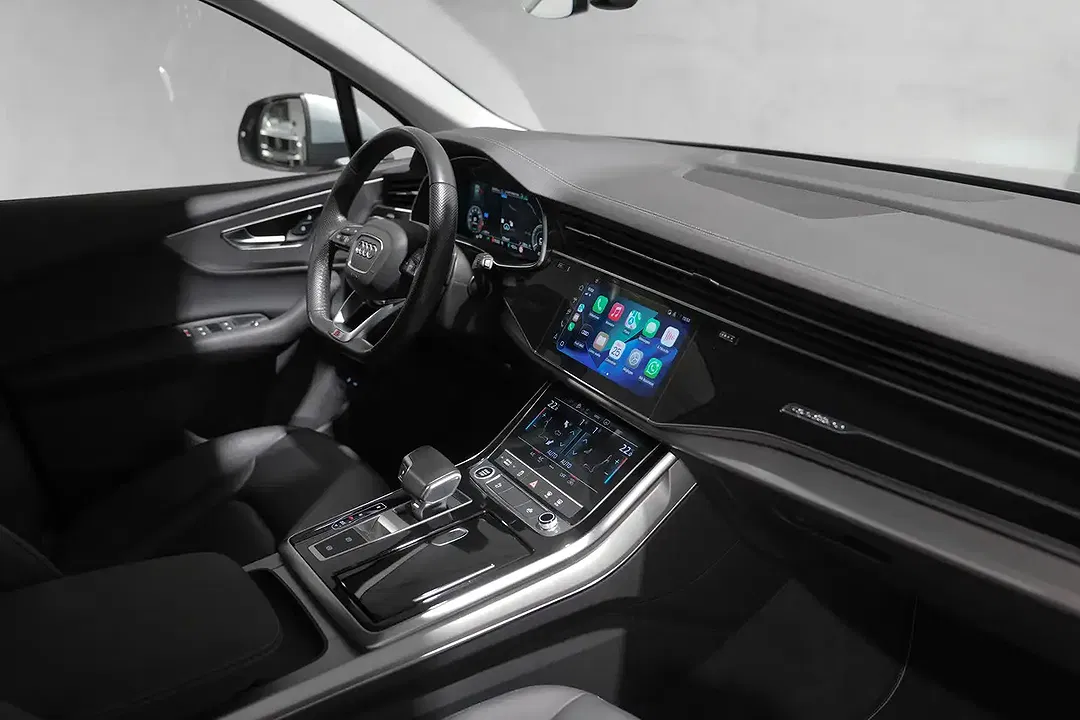 Audi Q7 S line - Thumbnail 3