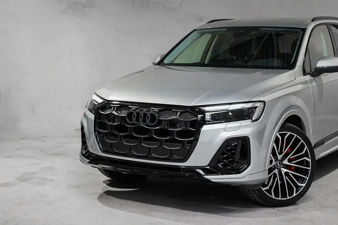 Audi Q7 S line - Thumbnail 8