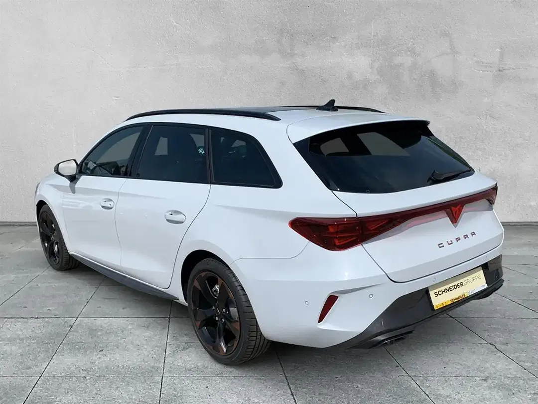 CUPRA Leon 1.5 eTSI DSG Sportstourer - Thumbnail 3