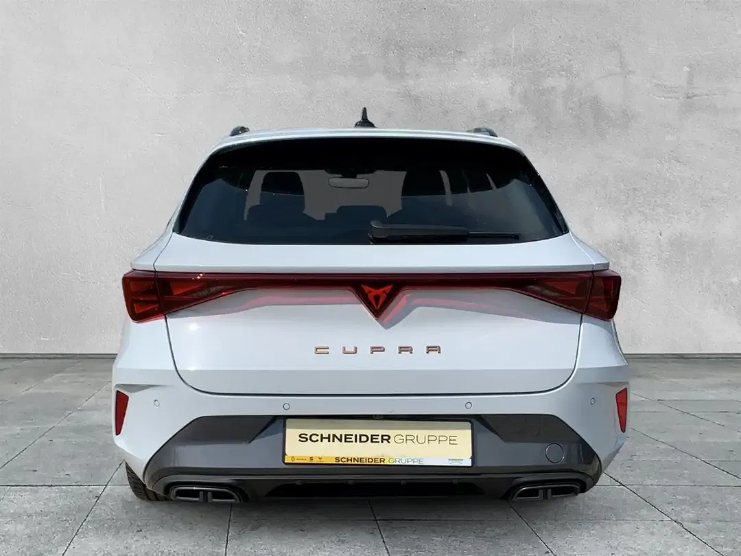 CUPRA Leon 1.5 eTSI DSG Sportstourer - Thumbnail 4