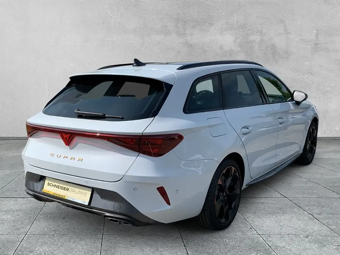 CUPRA Leon 1.5 eTSI DSG Sportstourer - Thumbnail 5