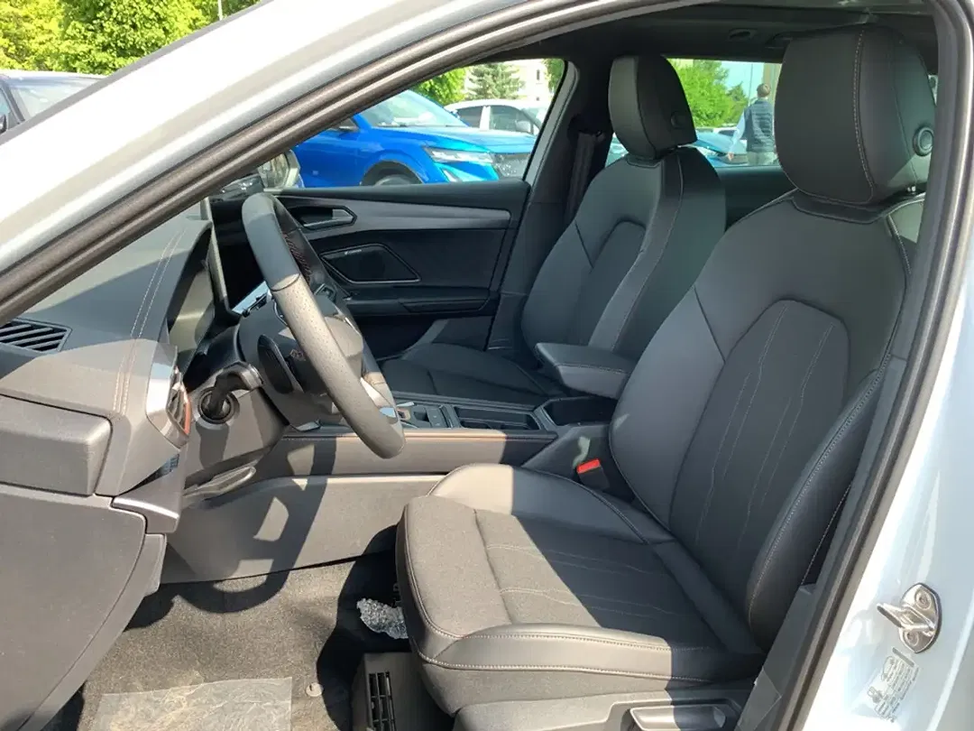 CUPRA Leon 1.5 eTSI DSG Sportstourer - Thumbnail 9