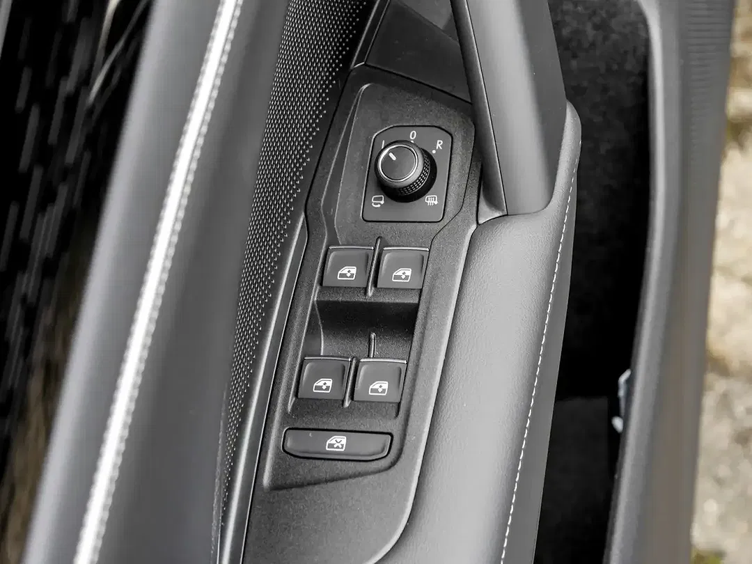 Volkswagen Tiguan 2.0 TDI DSG Elegance - Thumbnail 13