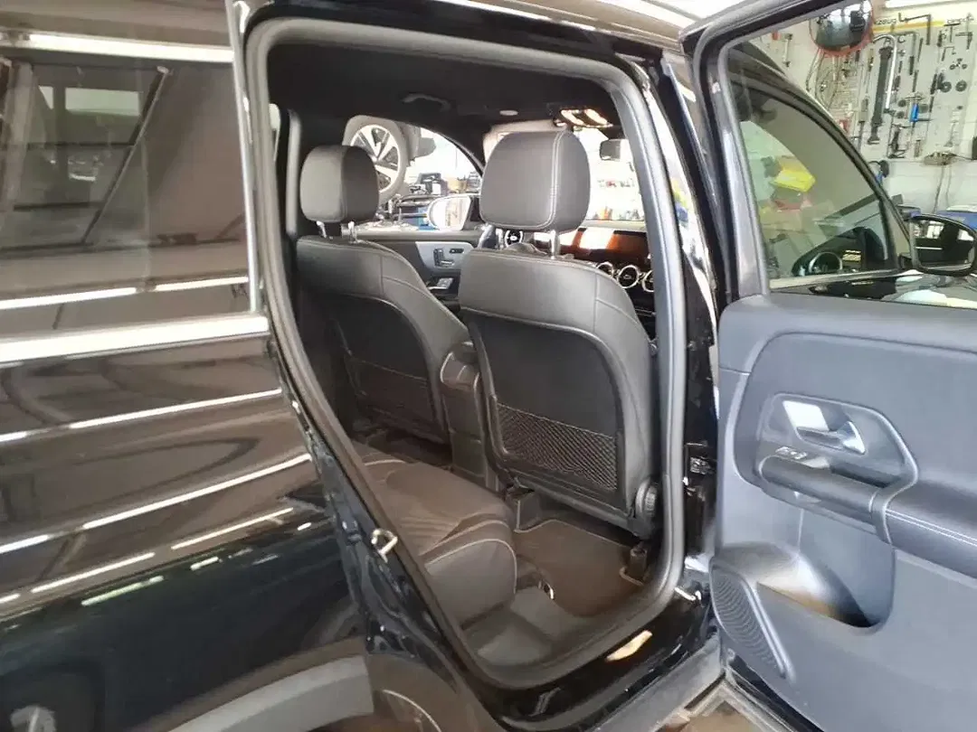 Mercedes-Benz GLB 200 AUT Style - Thumbnail 8