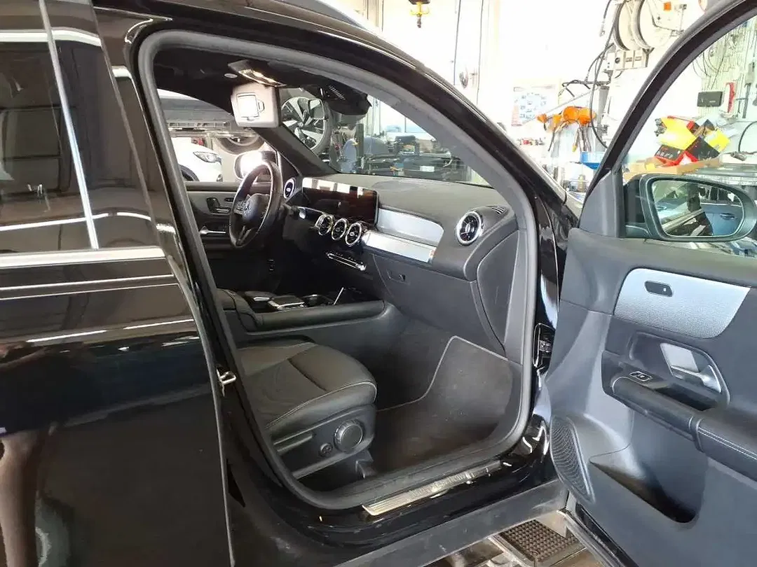 Mercedes-Benz GLB 200 AUT Style - Thumbnail 6