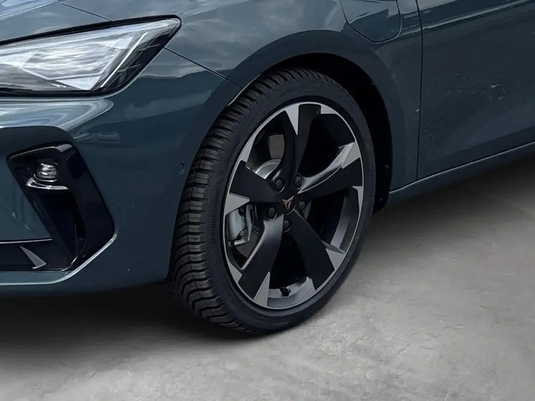 CUPRA Leon 1.5 PHEV - Thumbnail 8