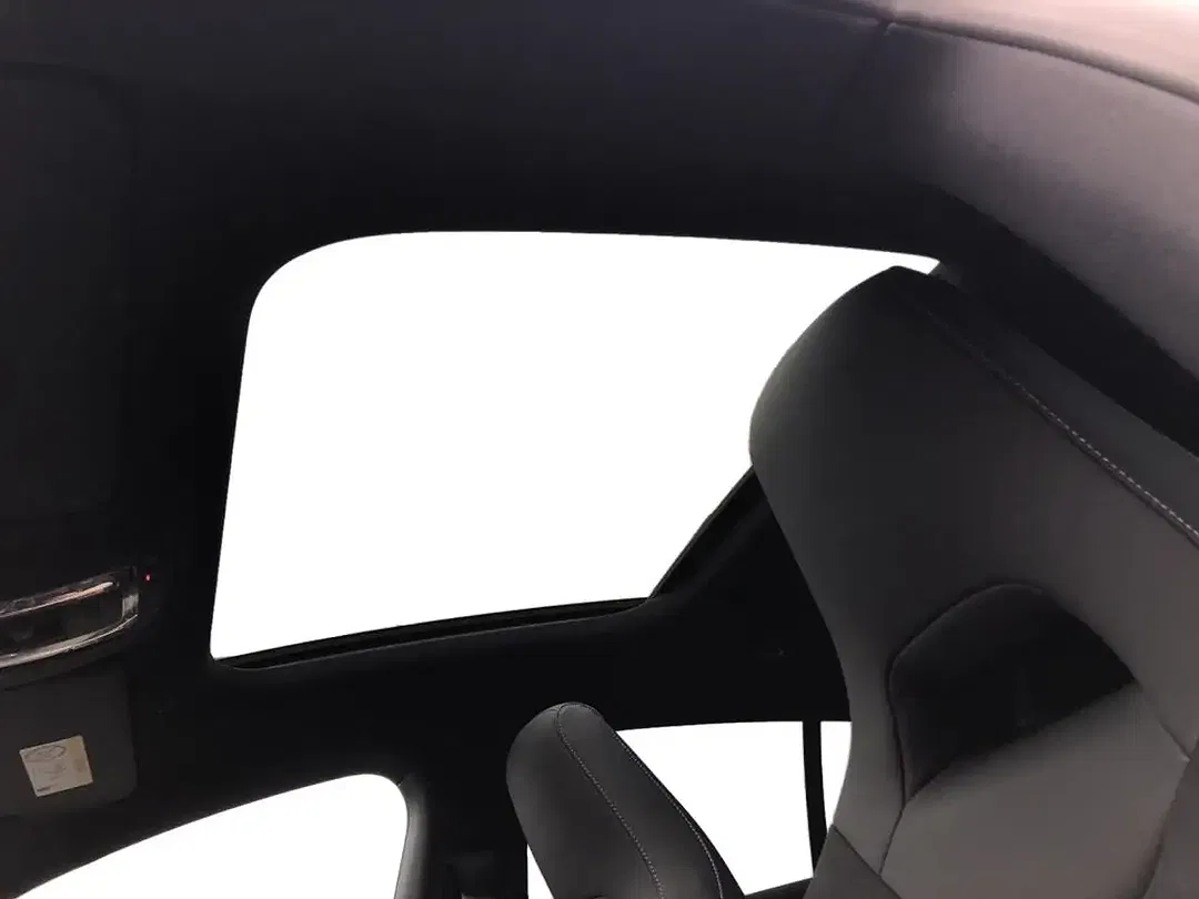 Mercedes-Benz CLA 200 AMG MBUX Night - Thumbnail 13