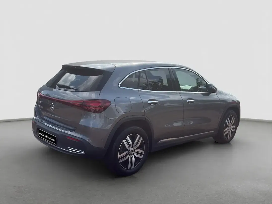 Mercedes-Benz EQA 250 - Thumbnail 2