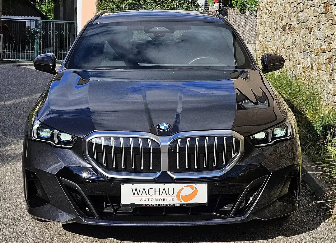 BMW 520 MHEV AUT Touring - Thumbnail 6