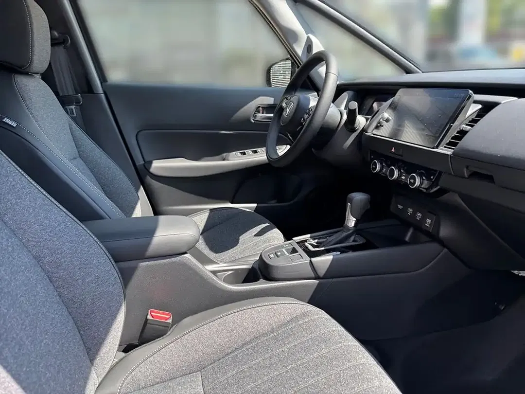 Honda Jazz 1.5 e:HEV i-MMD Hybrid Advance - Thumbnail 14