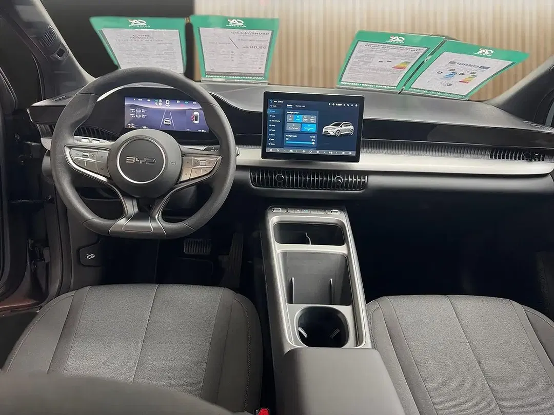 BYD Dolphin 1.5 DM-i PHEV Active - Thumbnail 11