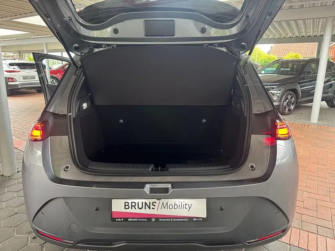 BYD Dolphin 1.5 DM-i PHEV Active - Thumbnail 13
