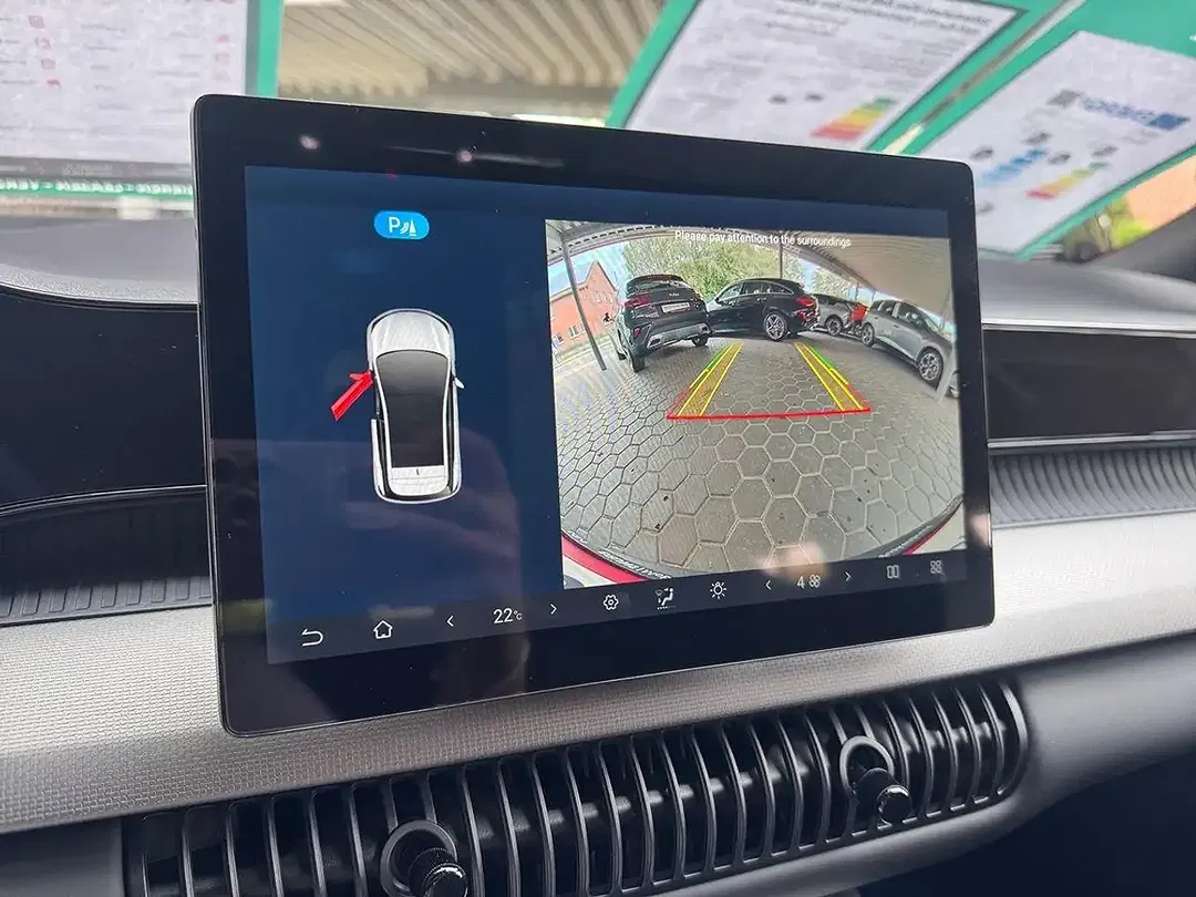 BYD Dolphin 1.5 DM-i PHEV Active - Thumbnail 18