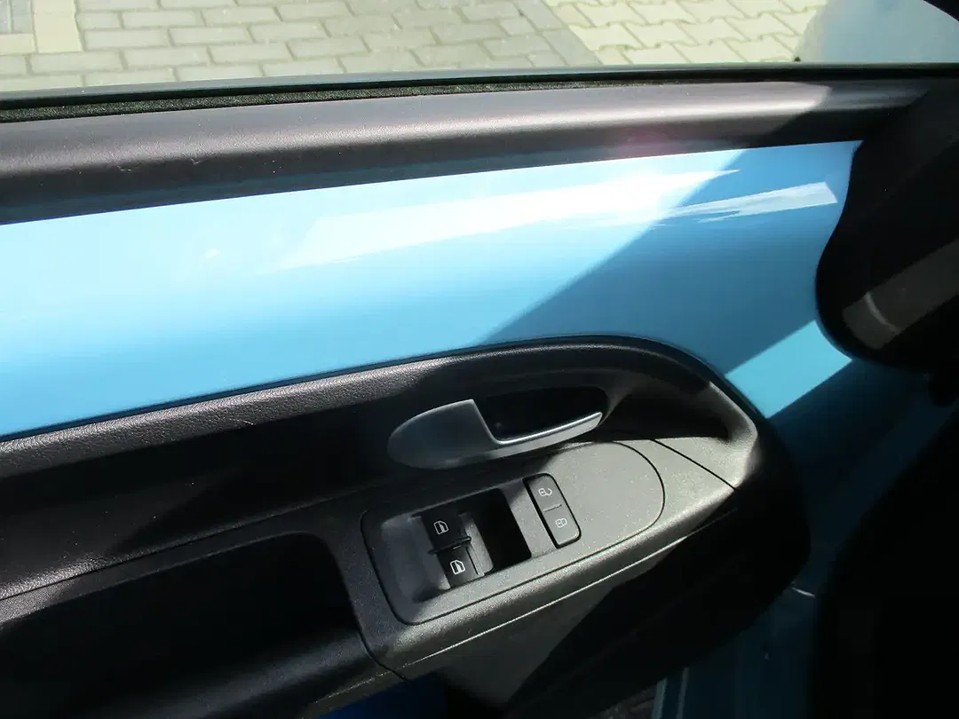Volkswagen up! - Thumbnail 6