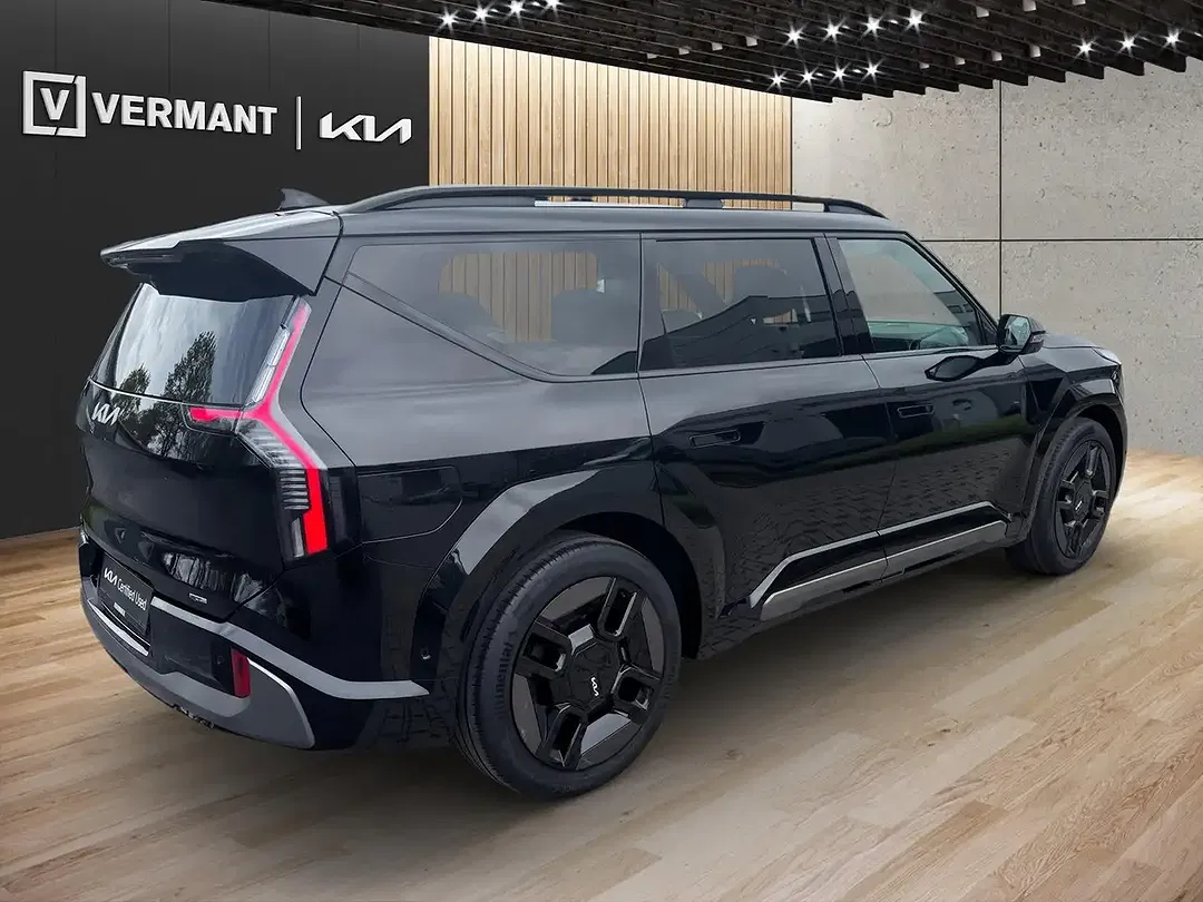 Kia EV9 GT-Line - Thumbnail 3