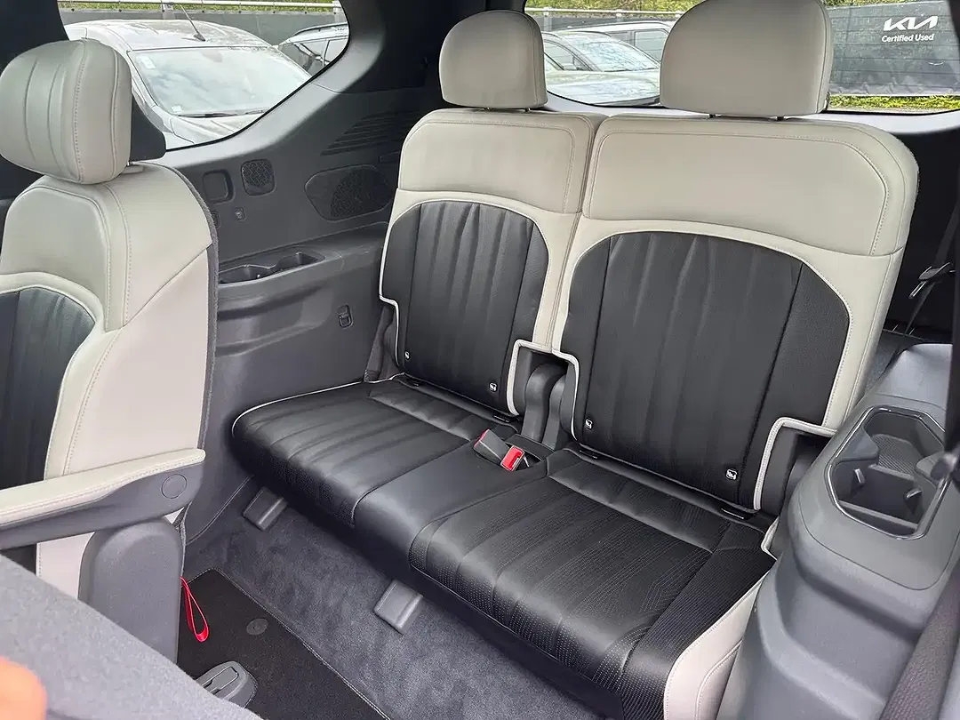 Kia EV9 GT-Line - Thumbnail 7