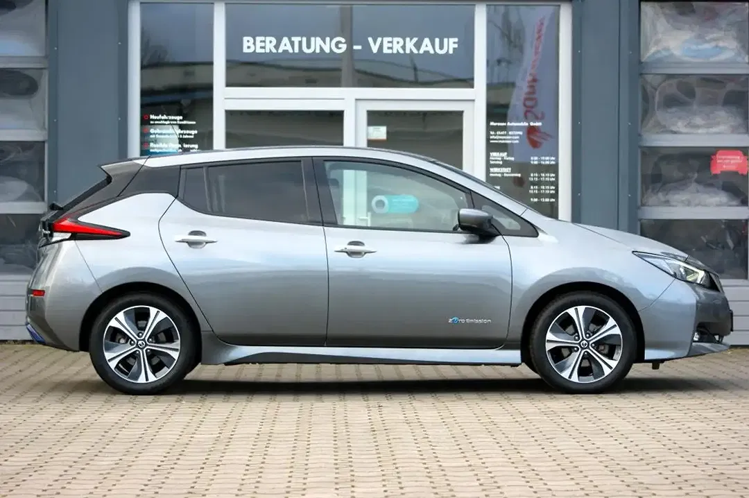 Nissan Leaf N-Connecta - Thumbnail 8
