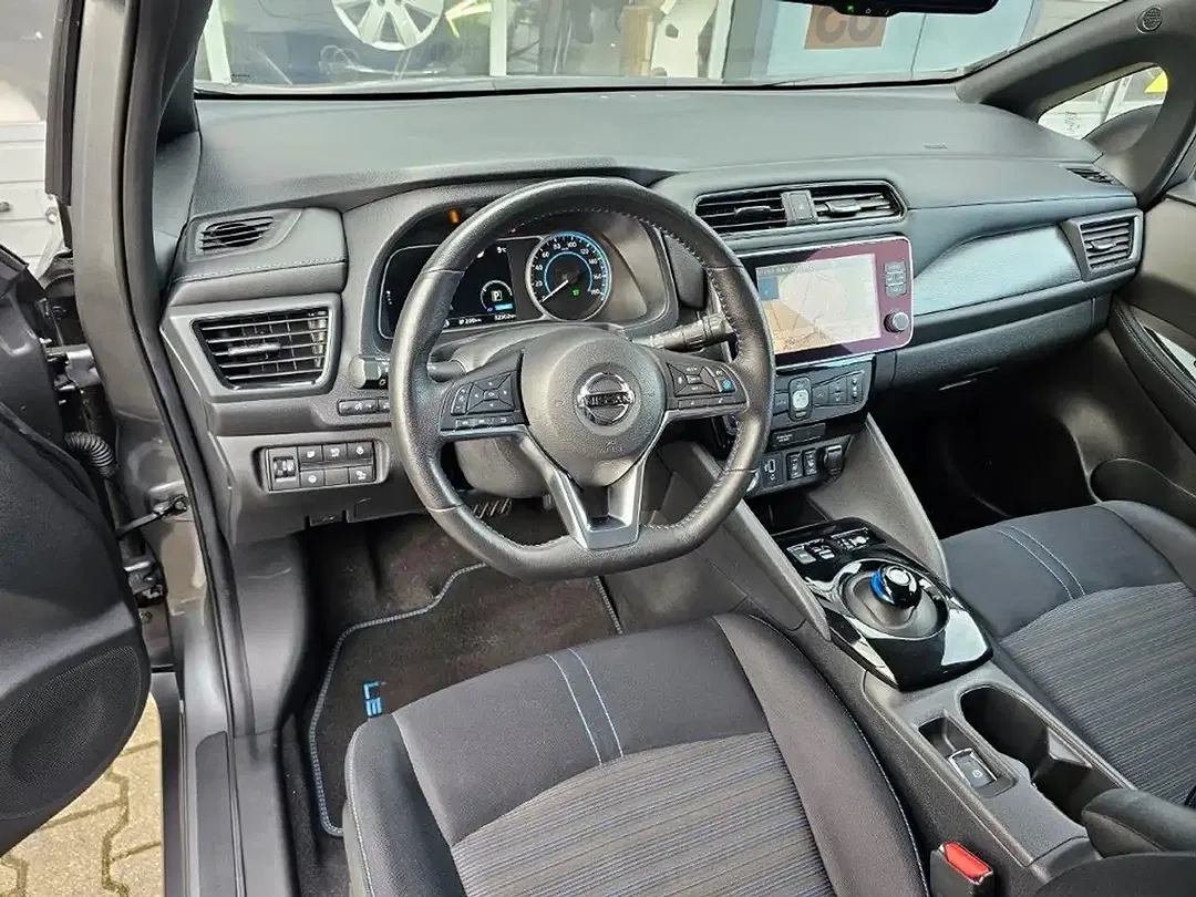 Nissan Leaf N-Connecta - Thumbnail 9