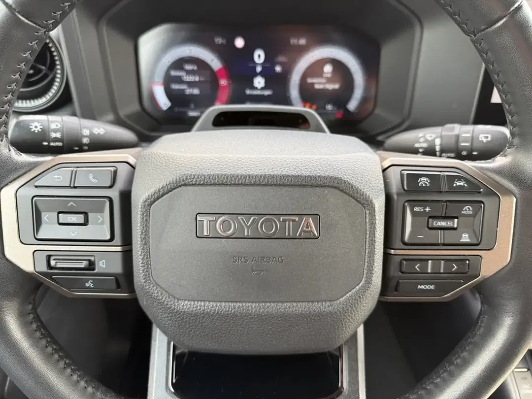 Toyota Land Cruiser 2.8 AUT Executive - Thumbnail 9