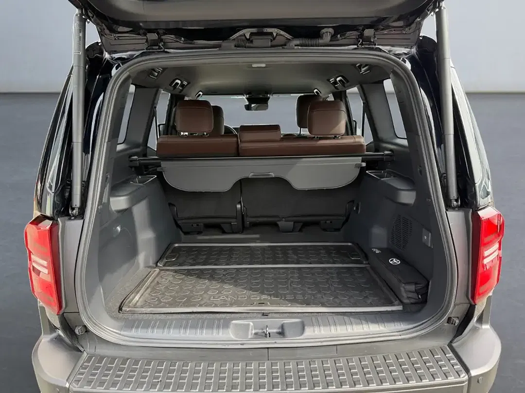 Toyota Land Cruiser 2.8 AUT Executive - foto 13
