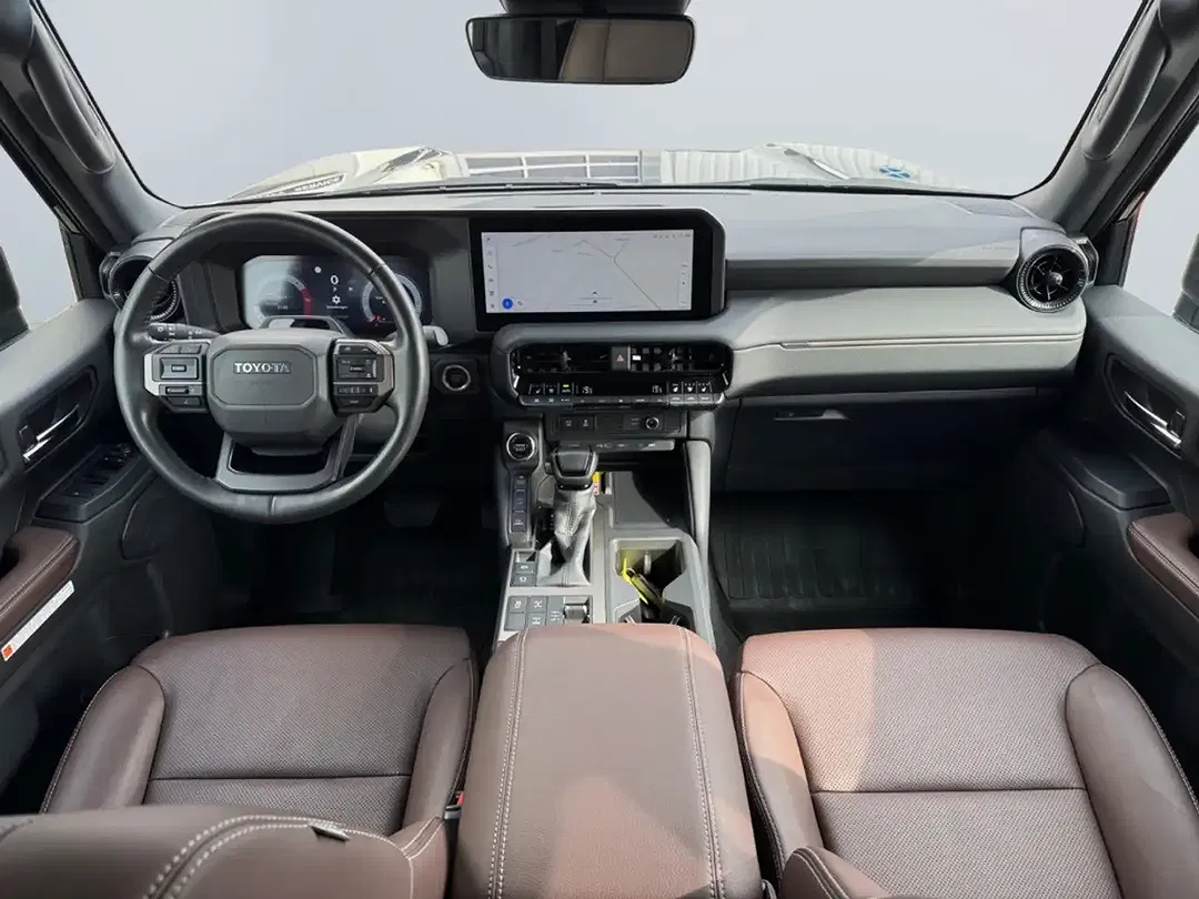 Toyota Land Cruiser 2.8 AUT Executive - Thumbnail 7