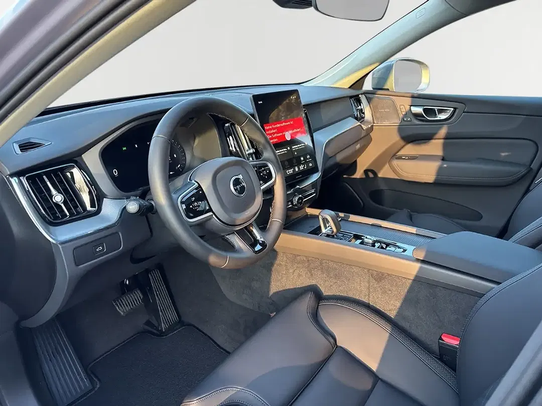 Volvo XC60 B5 AWD Core - Thumbnail 10
