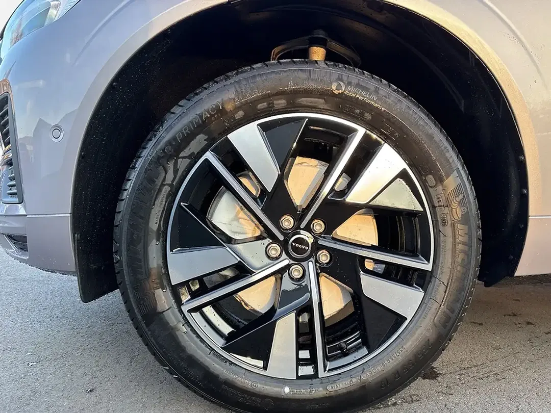 Volvo XC60 B5 AWD Core - Thumbnail 9