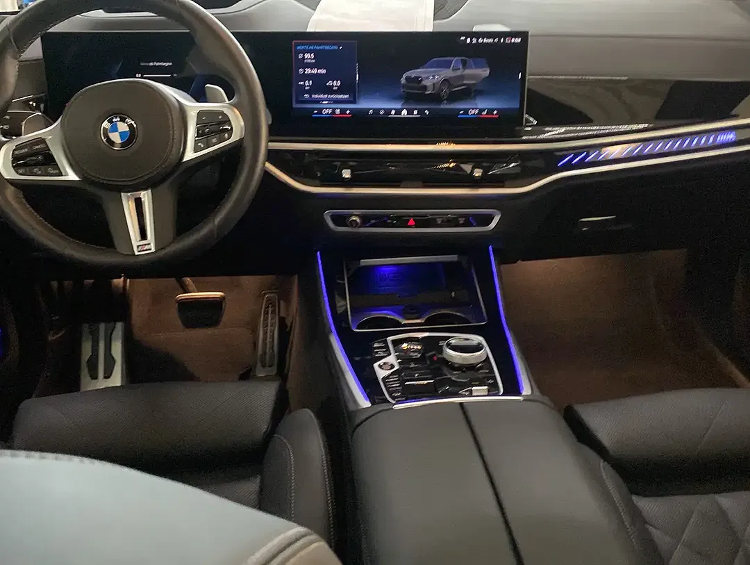 BMW X5 M xDrive - Thumbnail 10