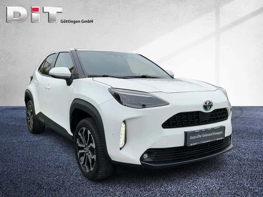 Toyota Yaris Cross 1.5 Hybrid Team Deutschland - Thumbnail 6