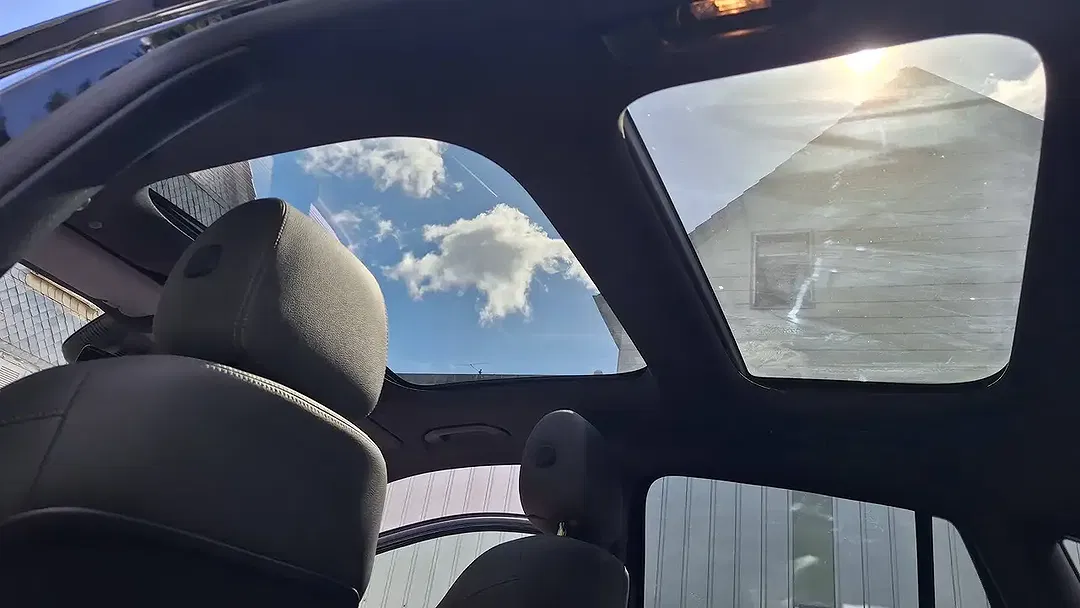 Mercedes-Benz EQA 250 - foto 15