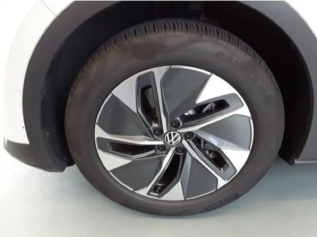 Volkswagen ID.4 Pro - Thumbnail 8