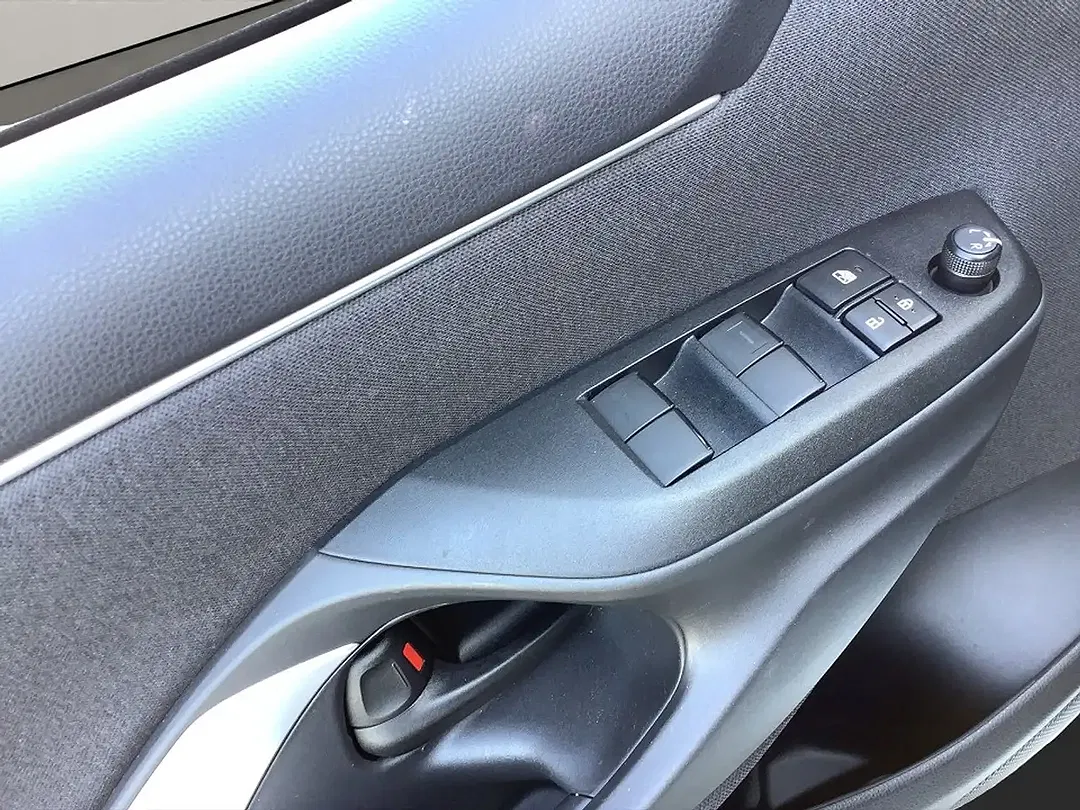 Mazda 2 Hybrid - Thumbnail 14