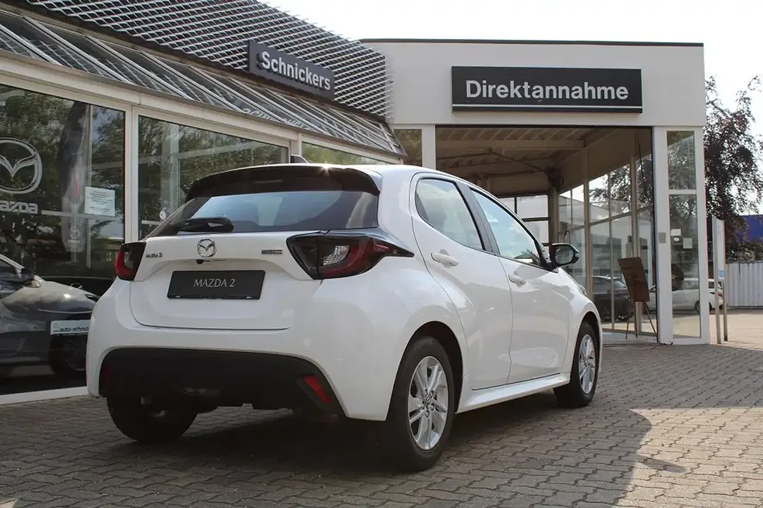 Mazda 2 Hybrid - Thumbnail 4