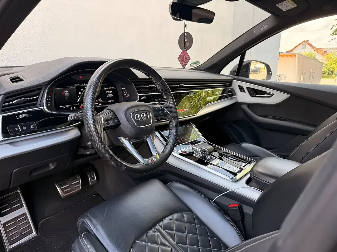 Audi SQ7 4.0 TFSI quattro Matrix LED - Thumbnail 20