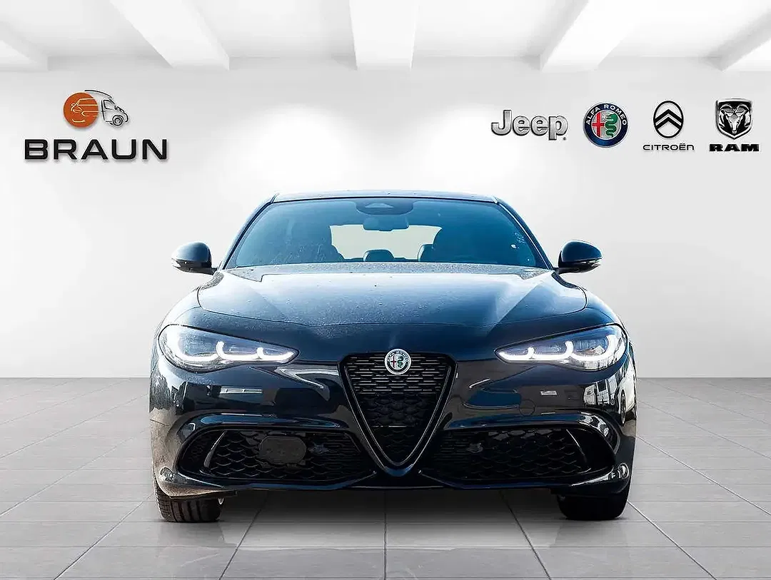 Alfa Romeo Giulia 2.0 16V Intensa - foto 2