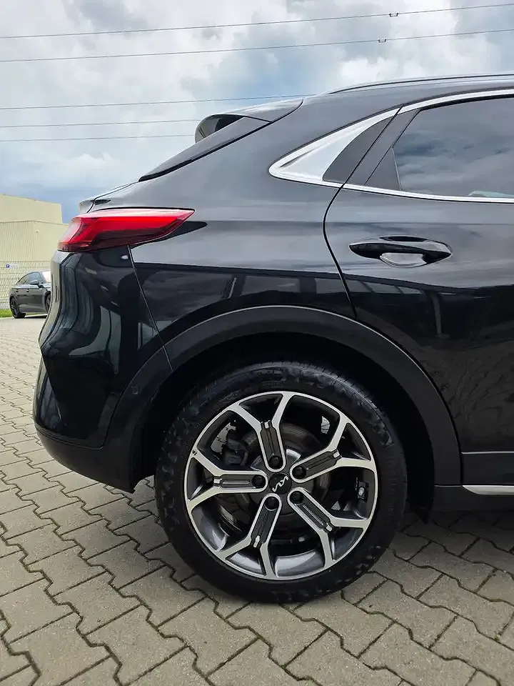 Kia XCeed Platinum - Thumbnail 15