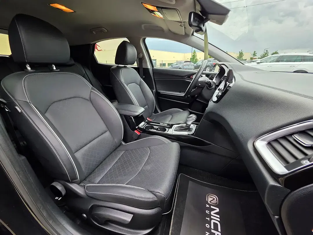 Kia XCeed Platinum - Thumbnail 17