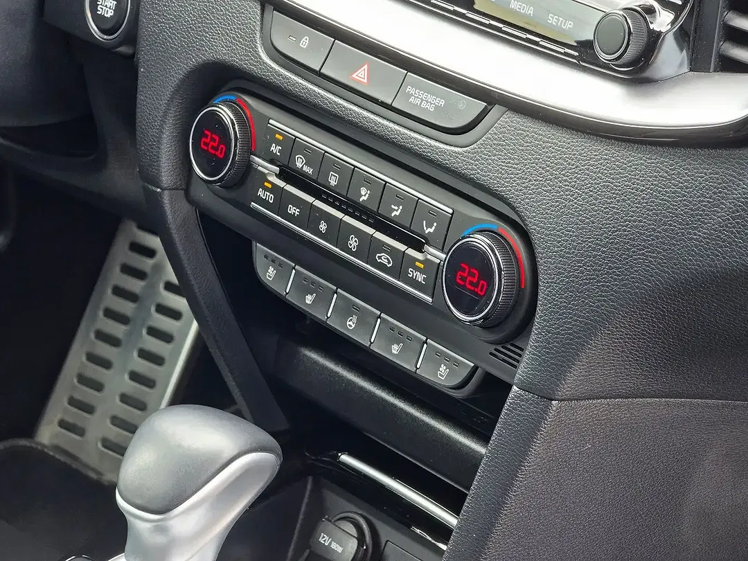 Kia XCeed Platinum - Thumbnail 22