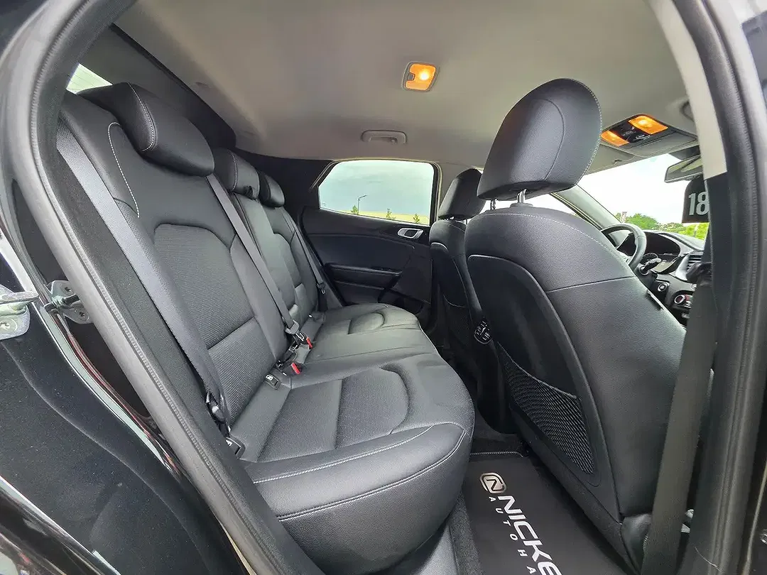 Kia XCeed Platinum - Thumbnail 25