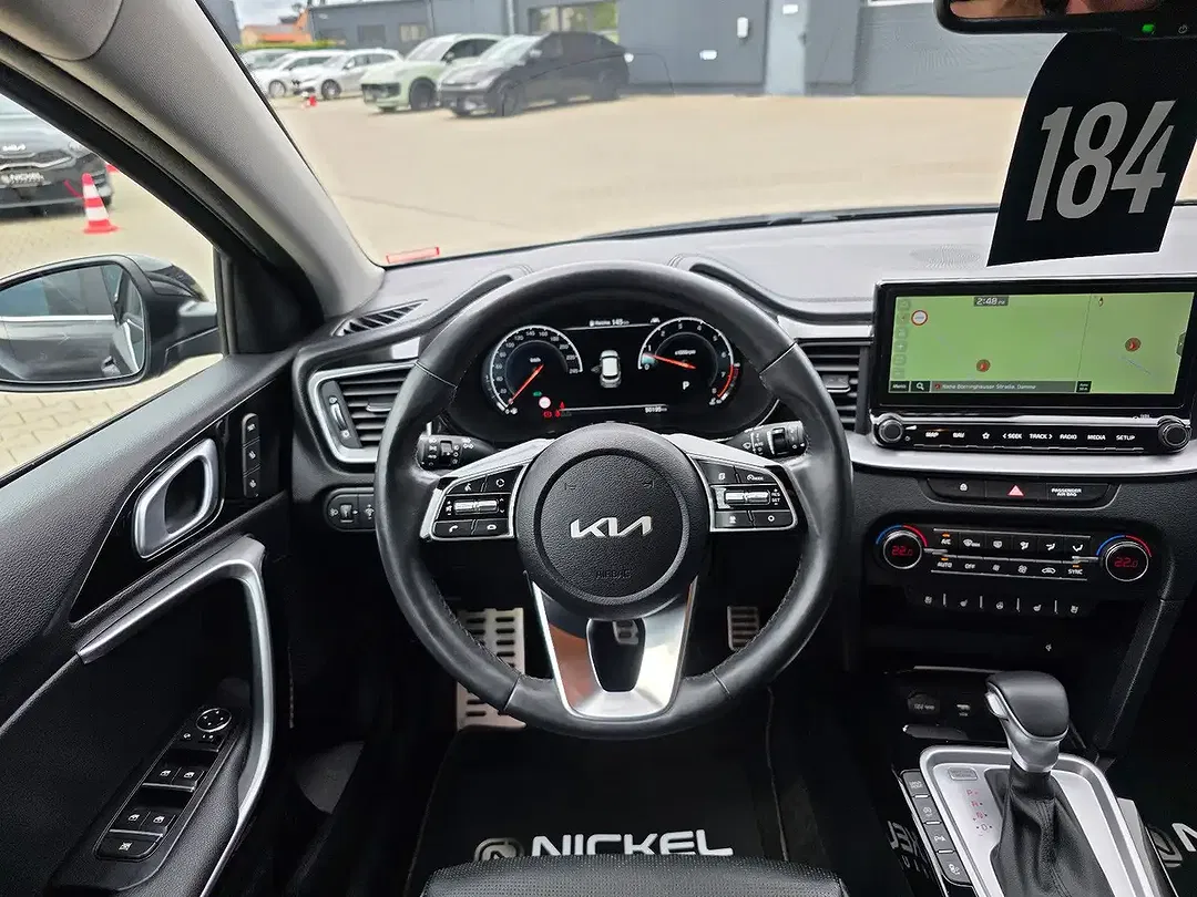 Kia XCeed Platinum - Thumbnail 34