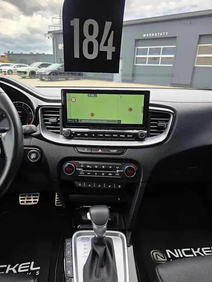 Kia XCeed Platinum - Thumbnail 35